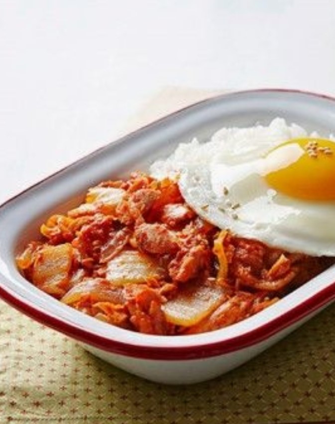 추천메뉴) 햄볶음김치덮밥
